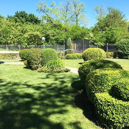 Varna Garden View Apartment Exterior foto