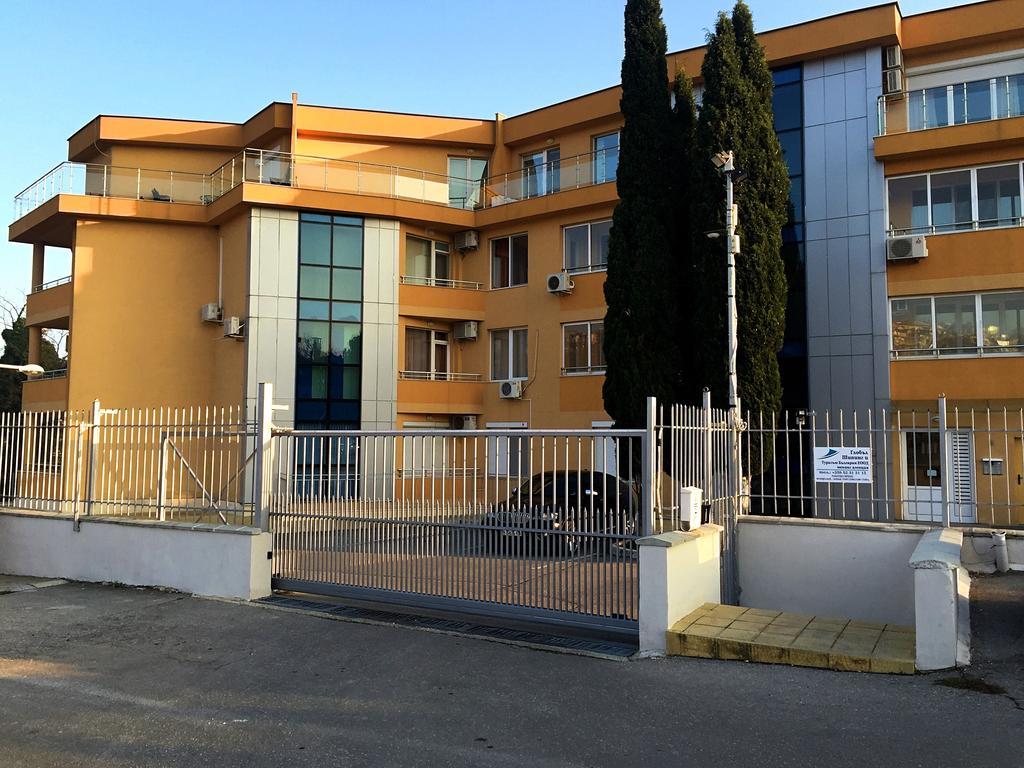 Varna Garden View Apartment Exterior foto